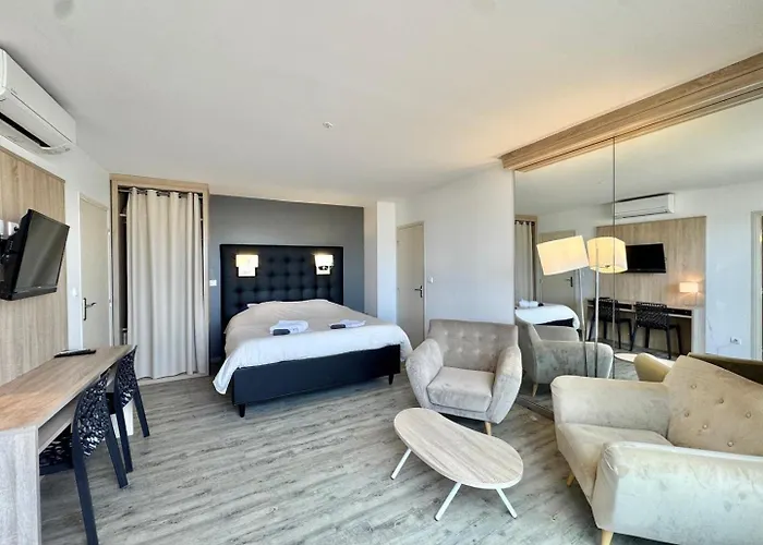 La Terrasse D'eden, Calme Et Relaxant Agde